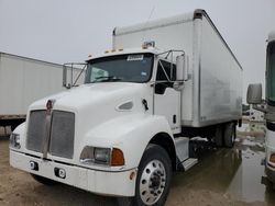 Salvage trucks for sale at Grand Prairie, TX auction: 2005 Kenworth Construction T300
