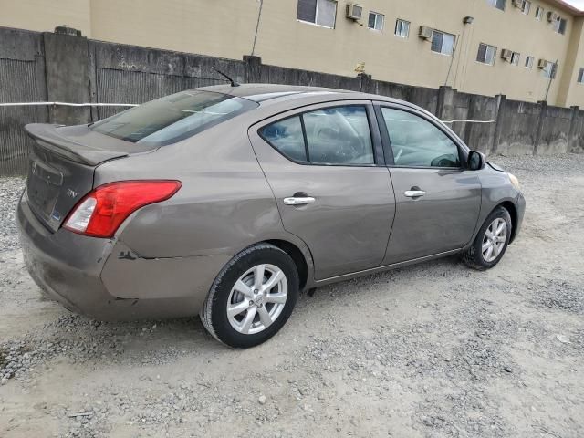 2014 Nissan Versa S