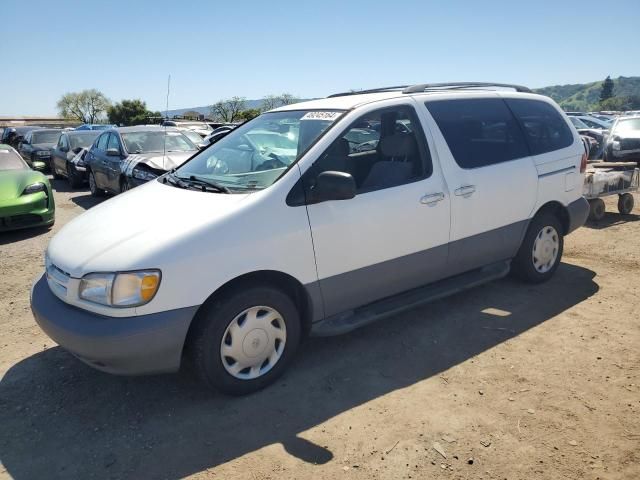 1998 Toyota Sienna LE