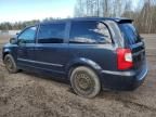 2014 Chrysler Town & Country Touring L