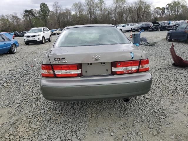 2000 Lexus ES 300