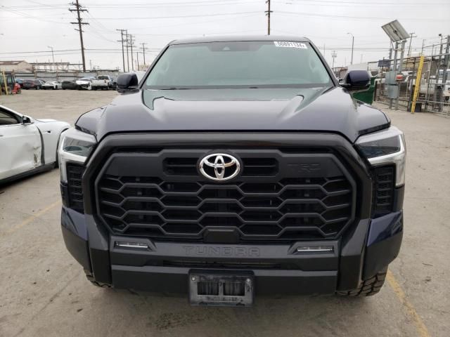 2022 Toyota Tundra Crewmax SR