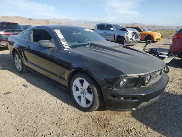 2005 Ford Mustang GT