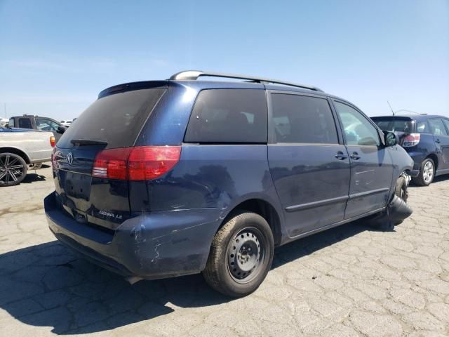 2004 Toyota Sienna CE