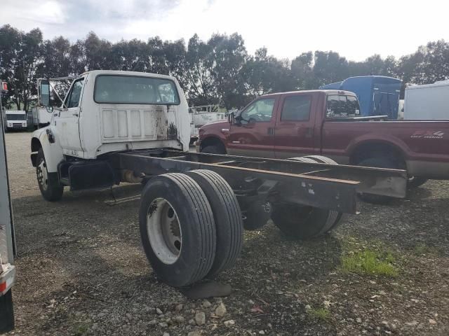 1997 Ford F700