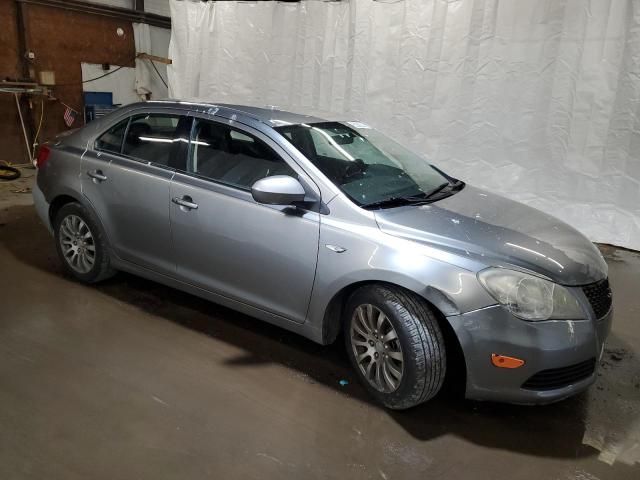 2013 Suzuki Kizashi SE