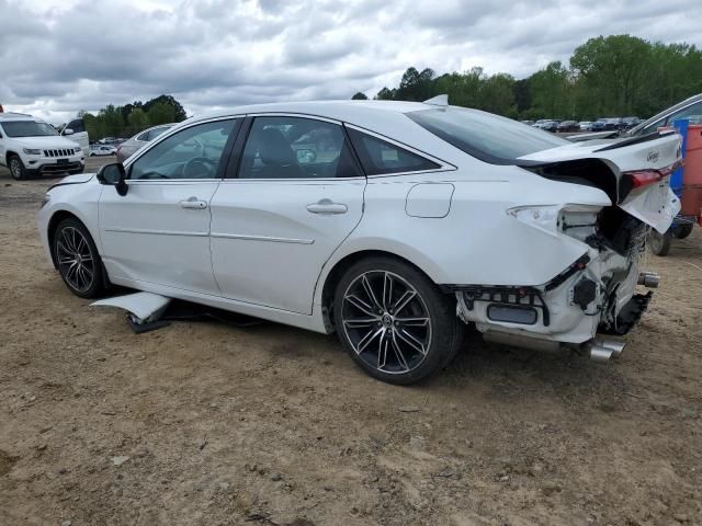 2019 Toyota Avalon XLE