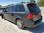 2012 Volkswagen Routan SE