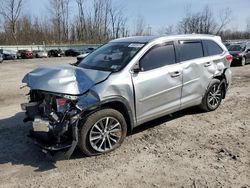 Salvage cars for sale from Copart Leroy, NY: 2017 Toyota Highlander SE