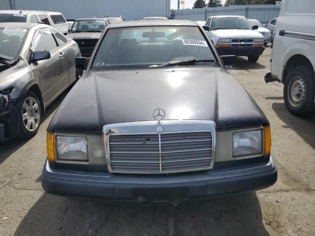 1991 Mercedes-Benz 300 E 2.6