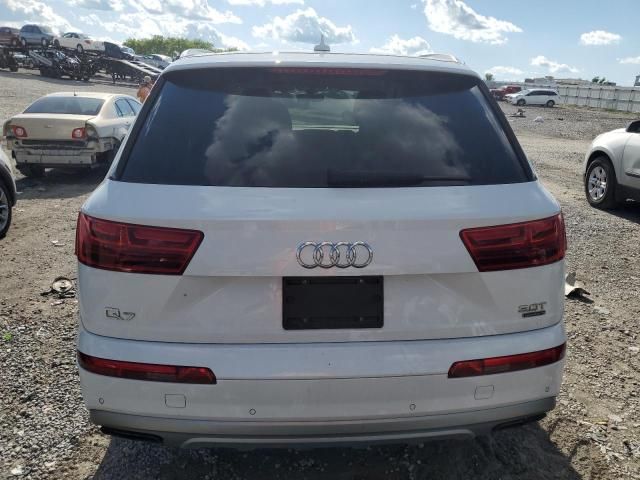 2018 Audi Q7 Premium