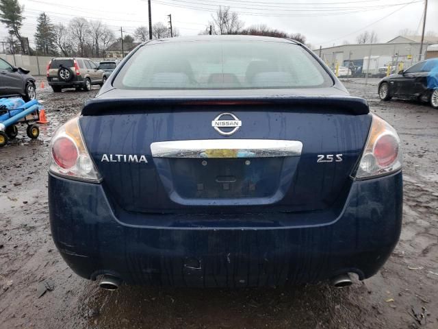 2010 Nissan Altima Base