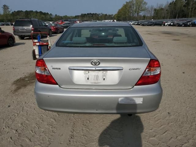 2004 Toyota Camry LE