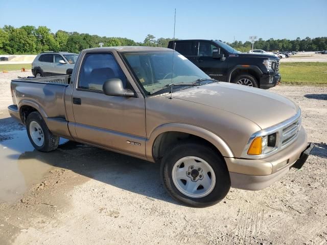 1997 Chevrolet S Truck S10