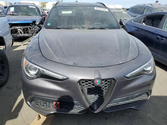 2018 Alfa Romeo Stelvio TI Sport