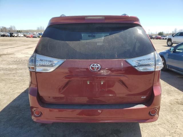 2015 Toyota Sienna Sport