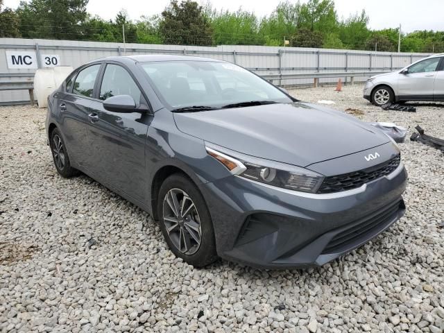 2023 KIA Forte LX