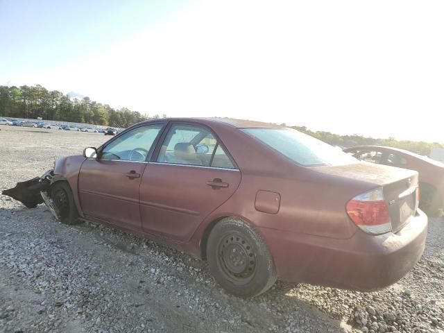 2005 Toyota Camry LE