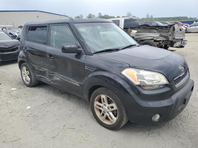 2011 KIA Soul +