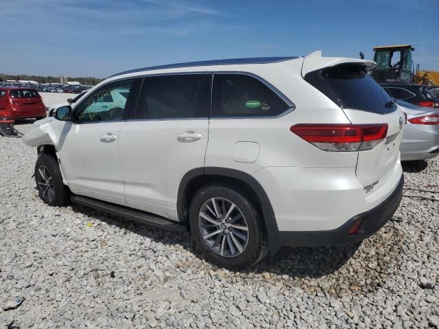 2018 Toyota Highlander SE