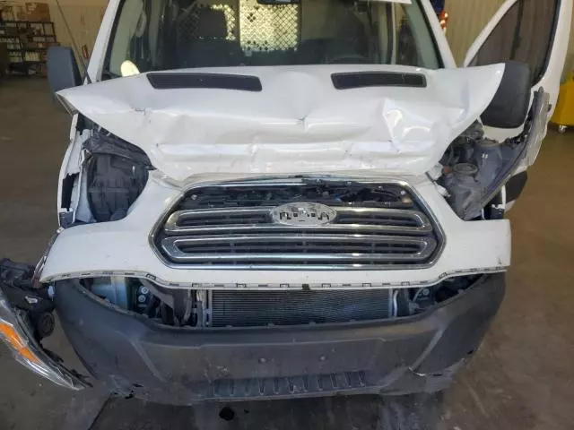 2019 Ford Transit T-250