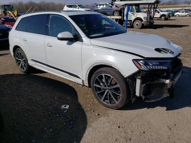 2020 Audi Q7 Prestige