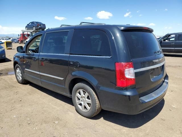 2013 Chrysler Town & Country Touring