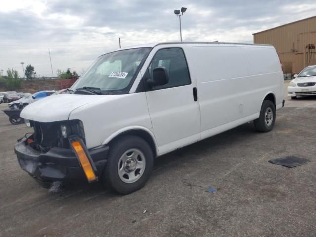 2004 Chevrolet Express G2500