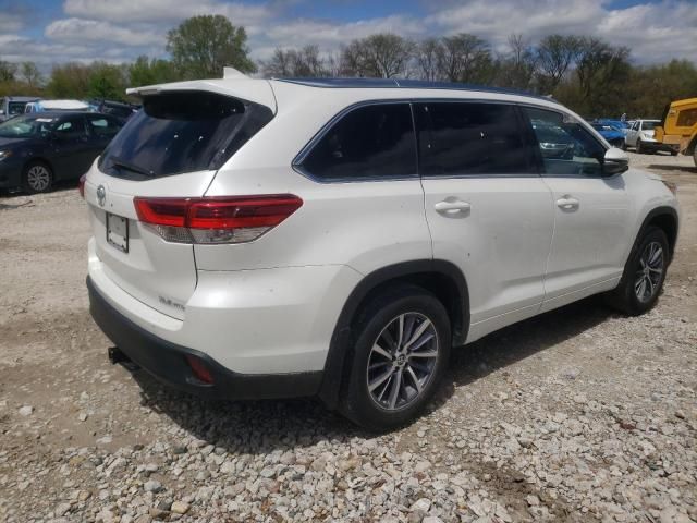 2018 Toyota Highlander SE