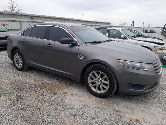 2013 Ford Taurus SE