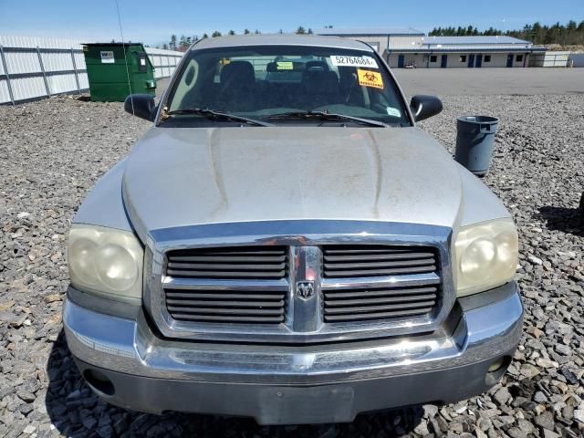 2005 Dodge Dakota Quad SLT