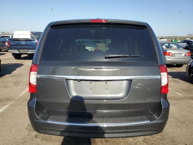 2012 Chrysler Town & Country Touring