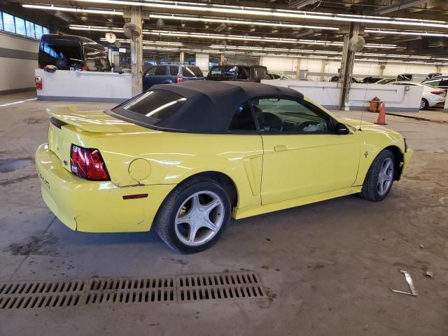 2003 Ford Mustang