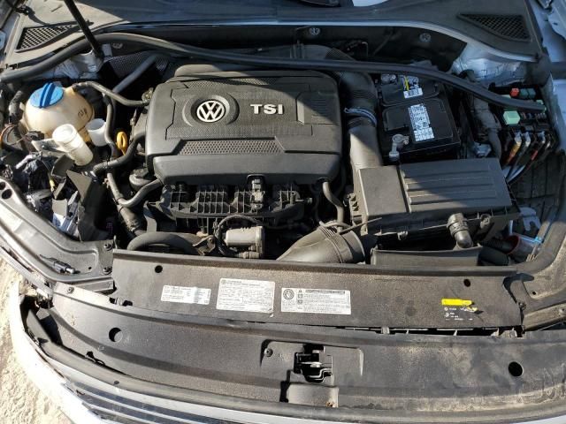 2016 Volkswagen Passat SEL