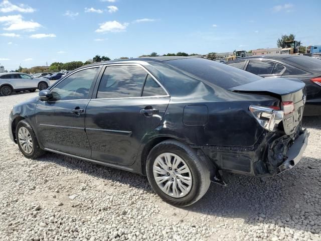 2014 Toyota Camry Hybrid