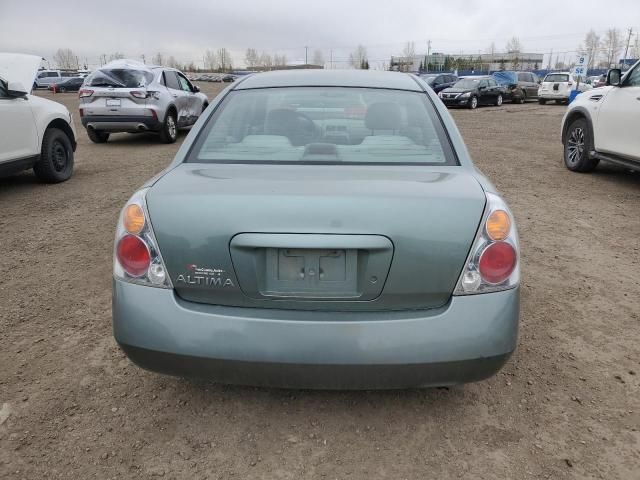 2004 Nissan Altima Base