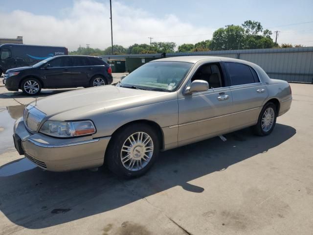 2009 Lincoln Town Car Signature Limited