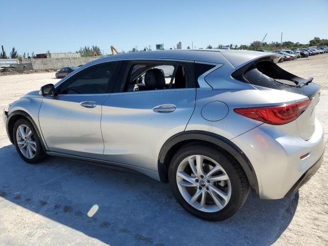 2018 Infiniti QX30 Base