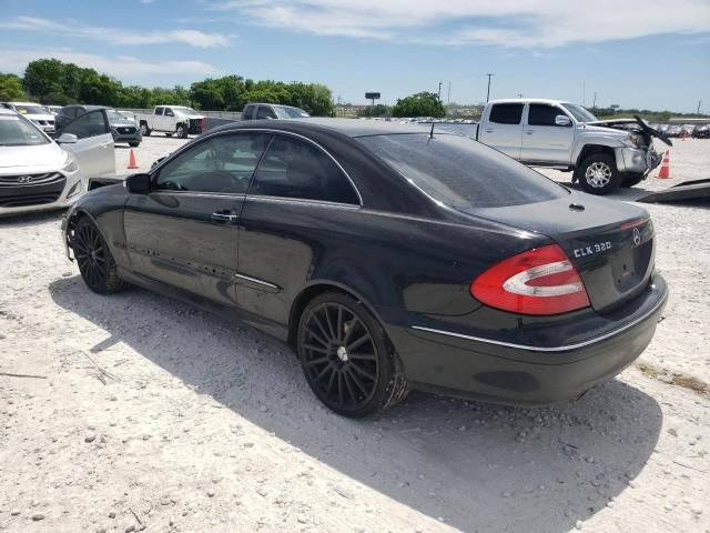 2005 Mercedes-Benz CLK 320C