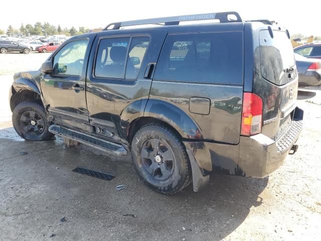 2005 Nissan Pathfinder LE