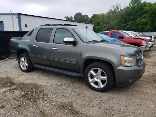 2011 Chevrolet Avalanche LT