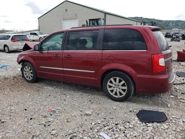 2016 Chrysler Town & Country Touring