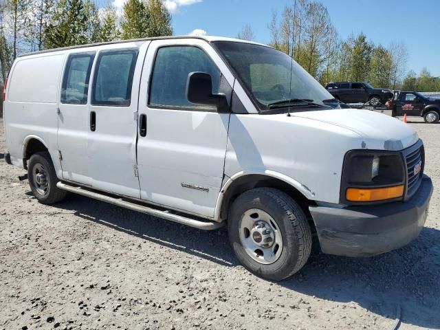 2004 GMC Savana G2500