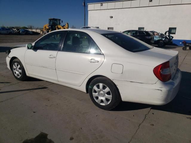 2004 Toyota Camry LE