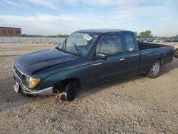 Salvage cars for sale from Copart Kansas City, KS: 1995 Toyota Tacoma Xtracab