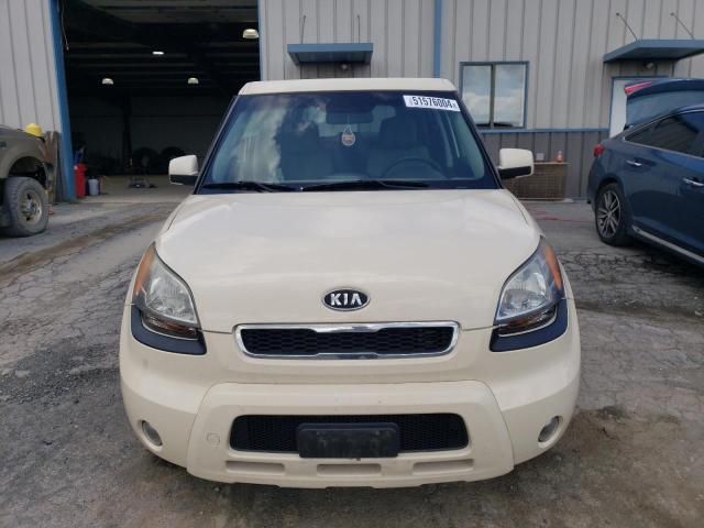 2011 KIA Soul +