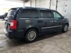 2016 Chrysler Town & Country Touring L