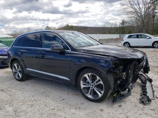 2021 Audi Q7 Prestige