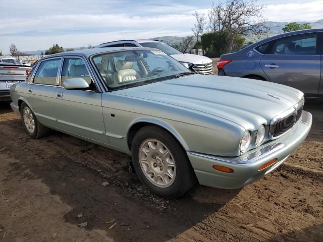 2003 Jaguar XJ8