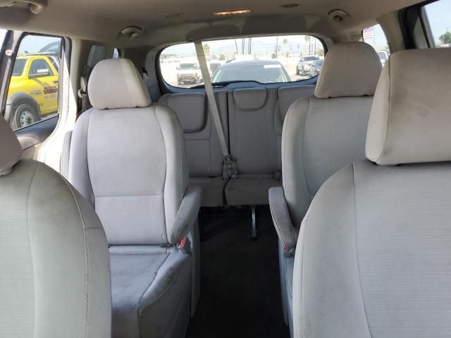 2015 KIA Sedona LX